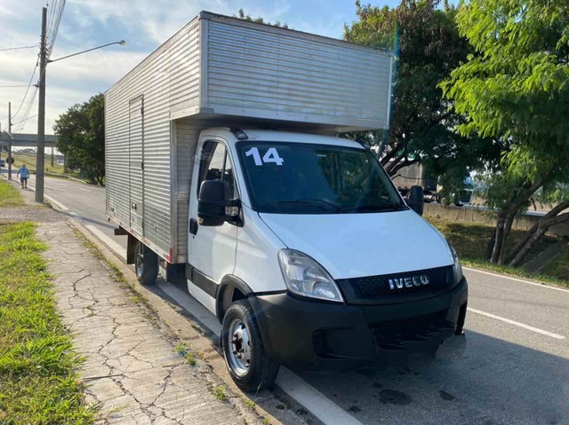 IVECO DAILY 35S14 PARCELA