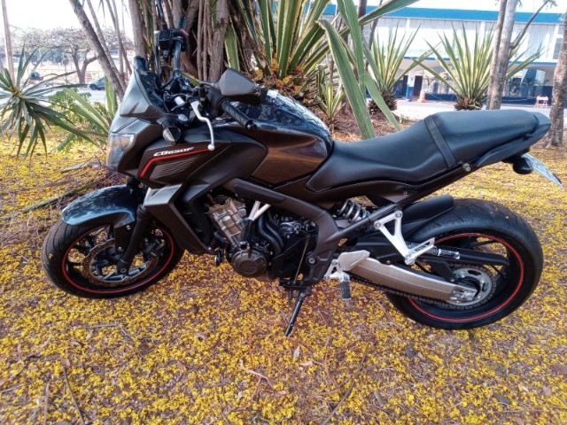 HONDA CB650F