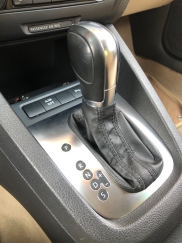 VOLKSWAGEN JETTA 2012 CONFORTLINE -