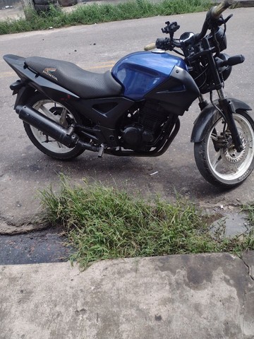 MOTO TWISTER
