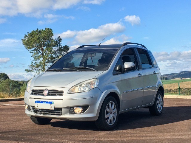 FIAT IDEA ATTRACTIVE 1.4 FIRE 2012