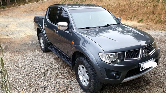 L200 TRITON 2012