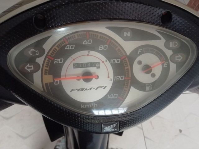 BIZ 125 DOURADA ACEITO TROCA EM MOTO