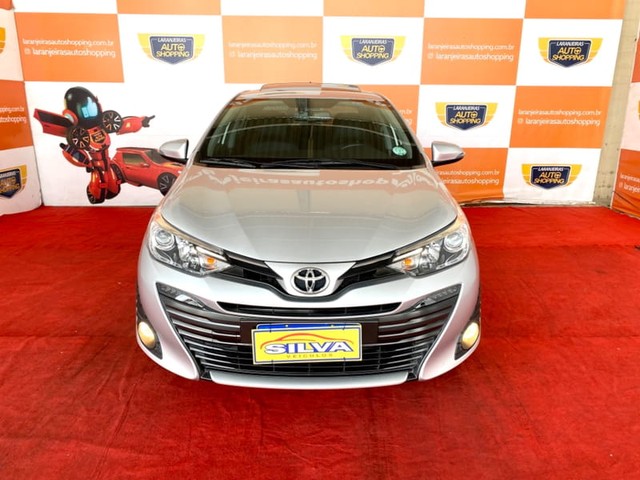TOYOTA YARIS SA XLS CONNECT