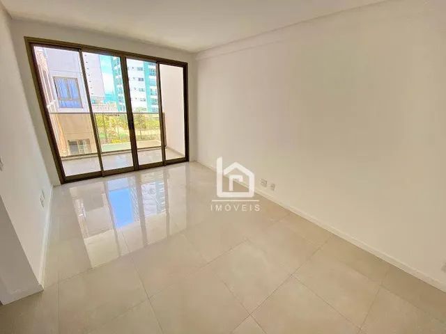 Oportunidade: Amplo apartamento 4 quartos novinho na Praia de Itaparica com o valor que ca