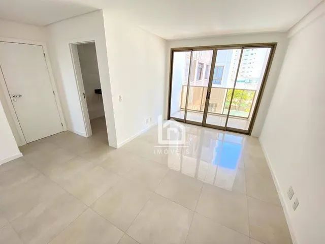 Oportunidade: Amplo apartamento 4 quartos novinho na Praia de Itaparica com o valor que ca - Foto 2