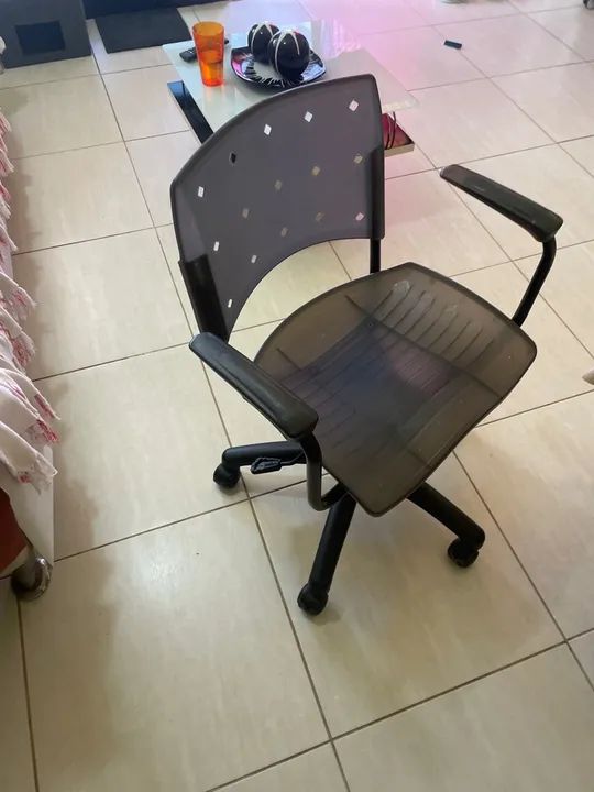 Cadeira giratória escritório  - Foto 2