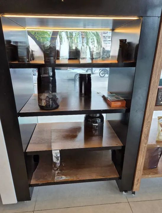 Movel de Prateleiras