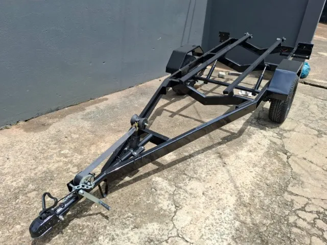 carreta para jet ski padrão com guincho manual