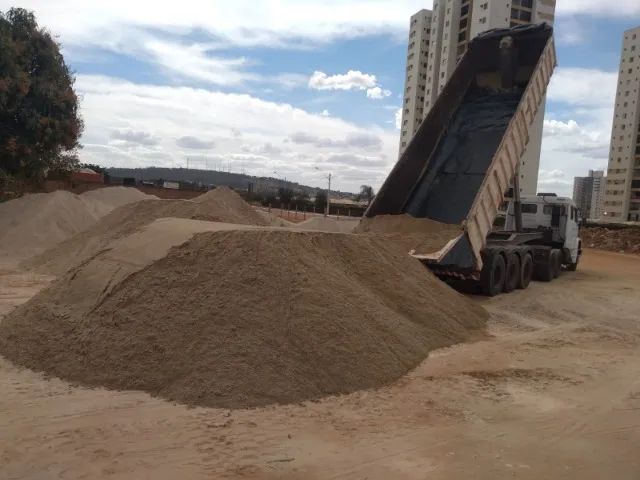 Areia e Brita de Qualidade - Entrega Rápida! - Foto 3