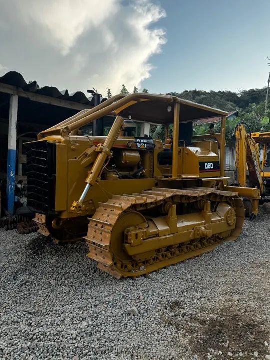 Trator esteira caterpillar D6D ps