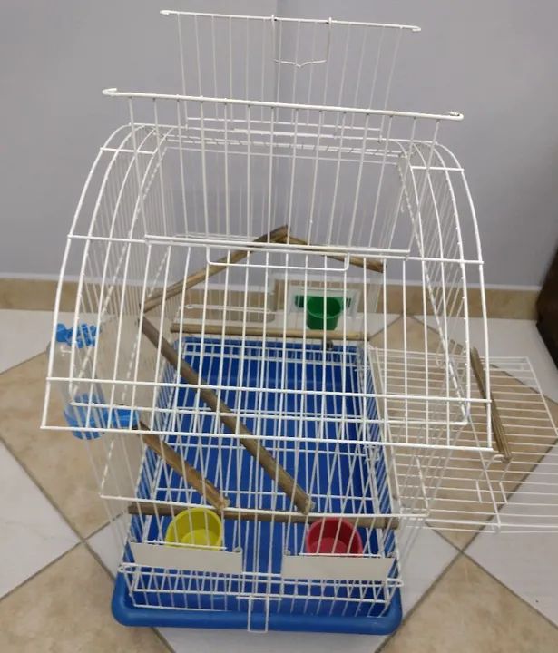 Gaiola para Calopsitas, Periquitos ou Agapornis - Foto 5