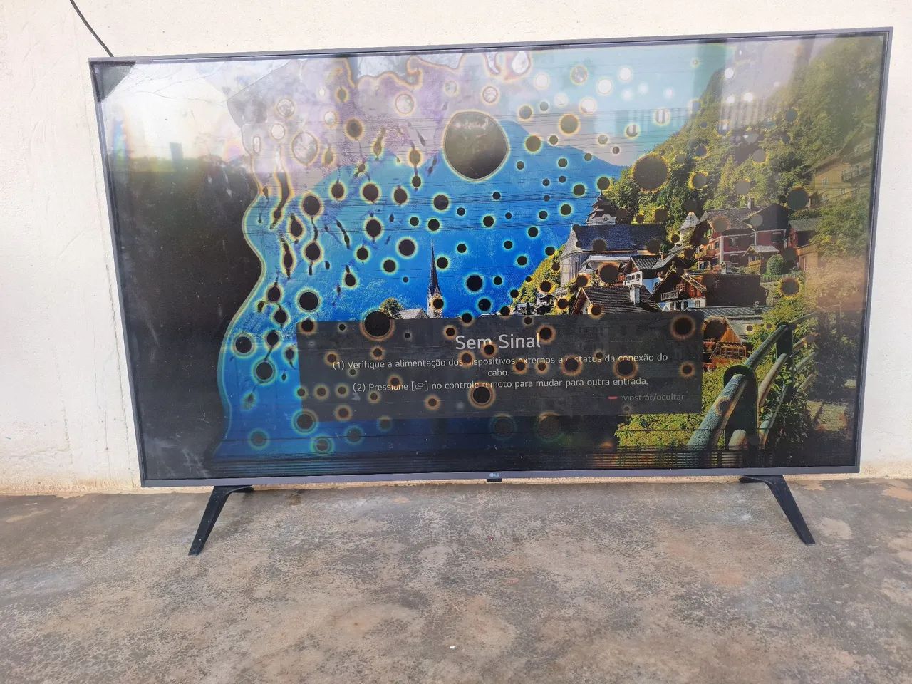 Smart TV LED 50" LG ThinQ AI 4K HDR 50UP7750PSB tela quebrada - Foto 2
