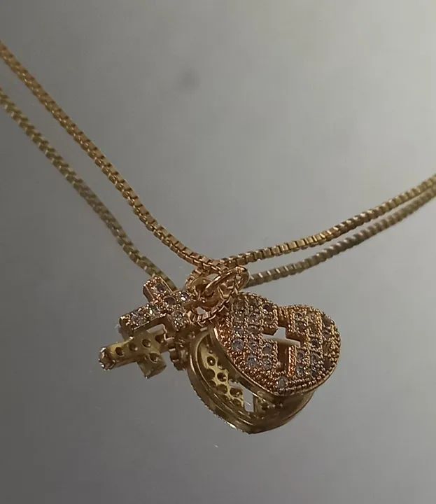 Semijoia, cordão com pingente cravejado com micro zircônias  - Foto 2
