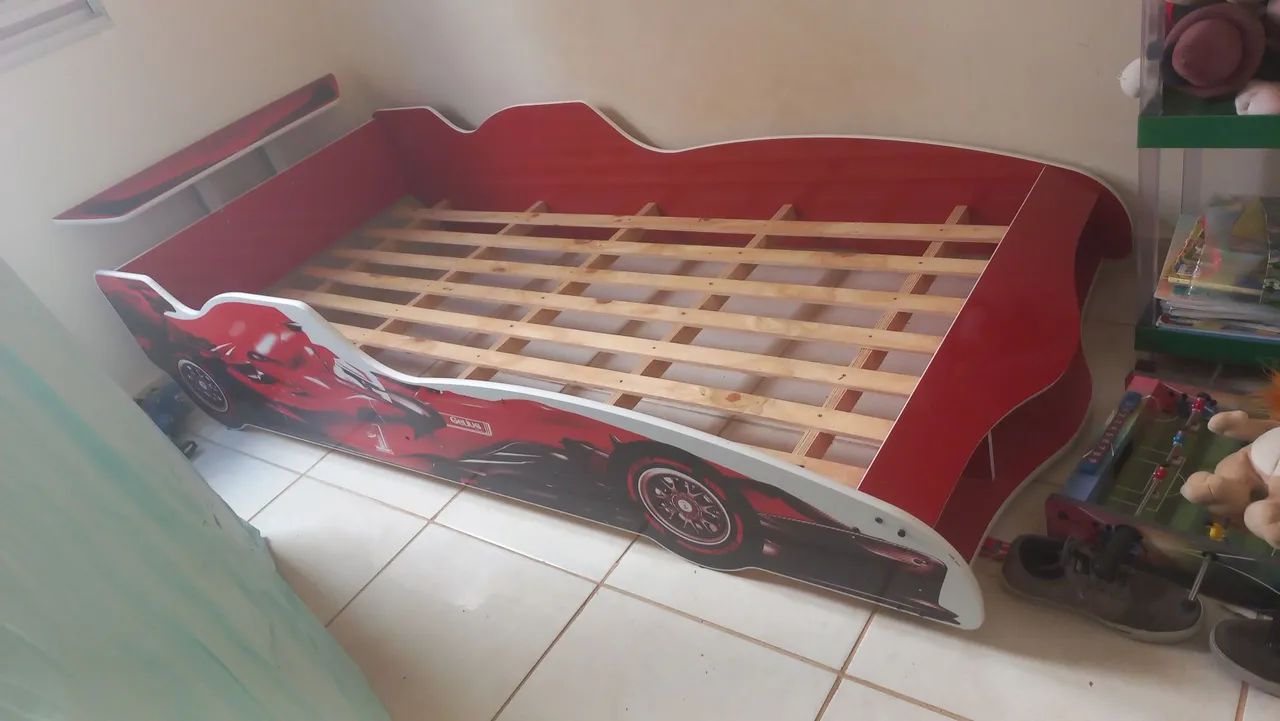 Cama infantil carro de corrida - Camas e Colchões - Loteamento Novo  Jaraguá, Montes Claros 1319909068 | OLX