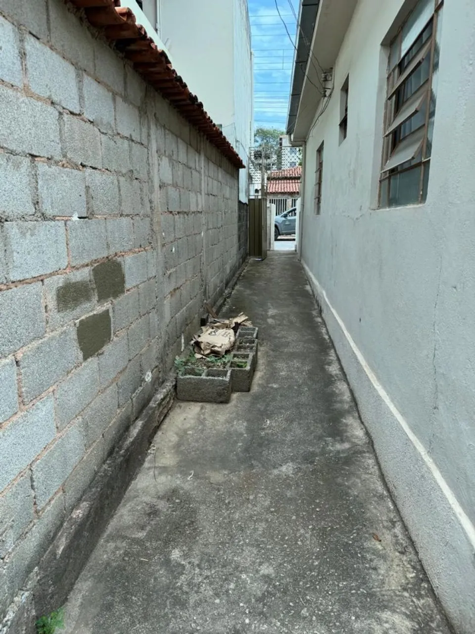 Barracão fundos