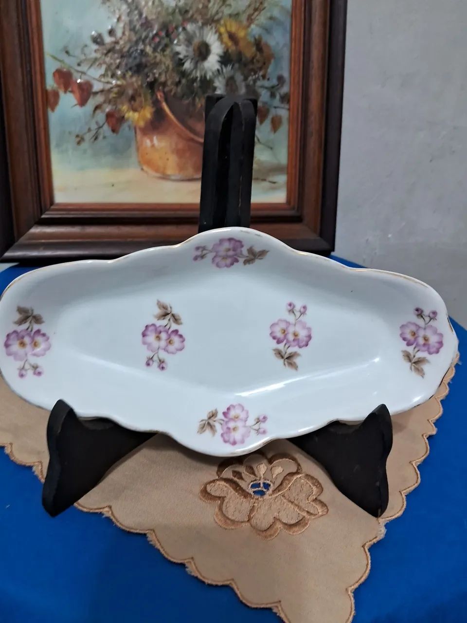 Antigo corvilhete porcelana real