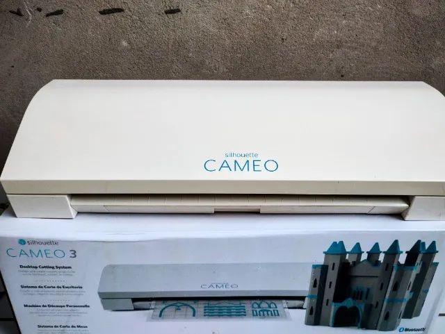 Silhouette cameo 3
