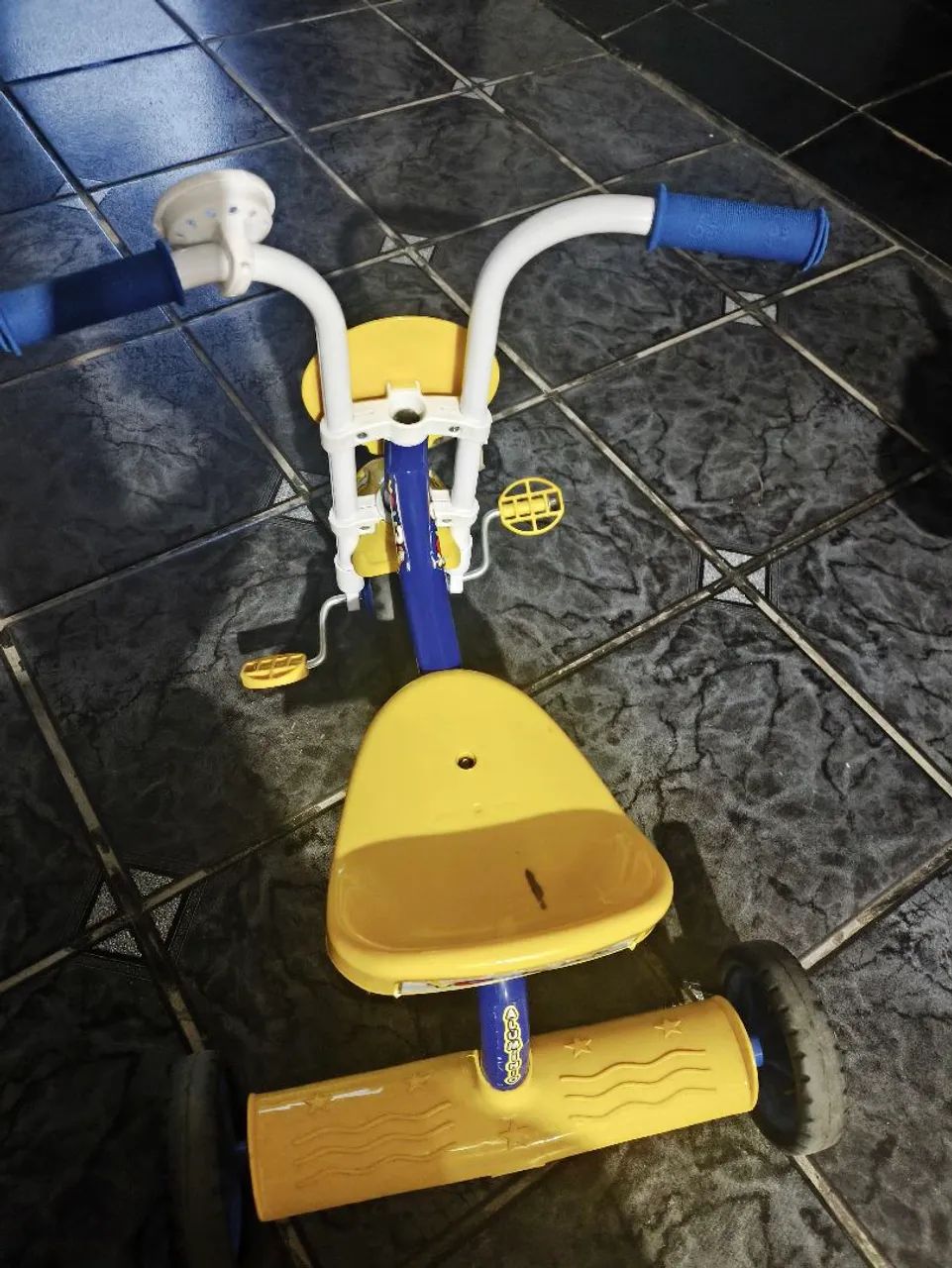 Brinquedos infantis em perfeito estado