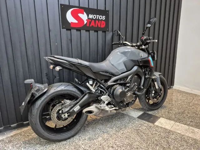 Yamaha MT-09 - Foto 3