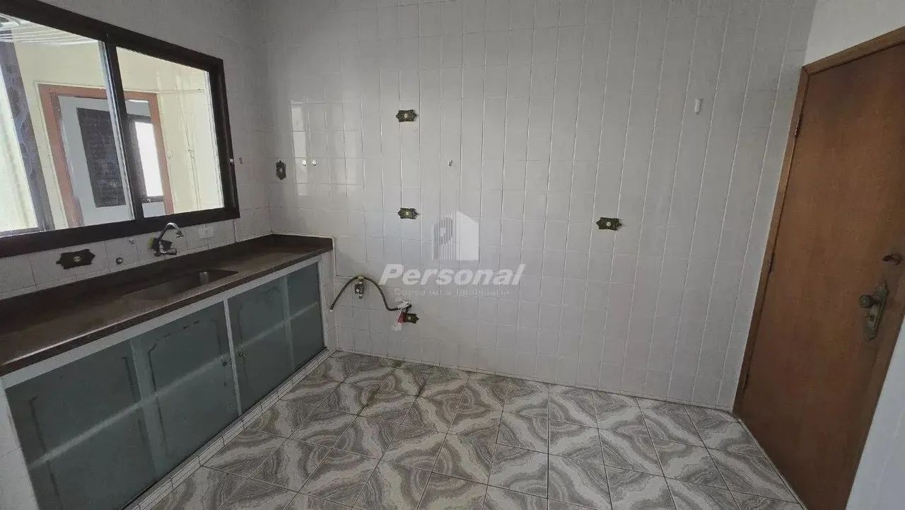 Imóvel para aluguel possui 102 metros quadrados em Centro - Taubaté - SP - Foto 5