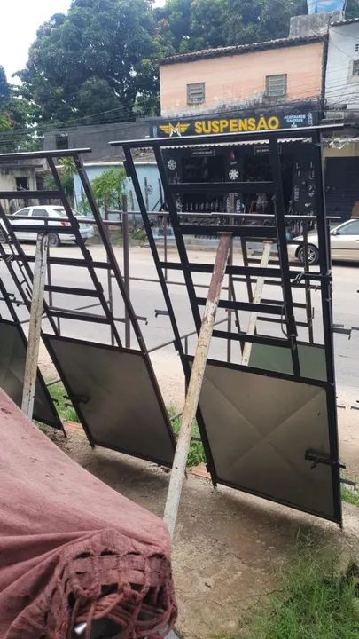 Portas e janelas em aço, novas - Foto 2