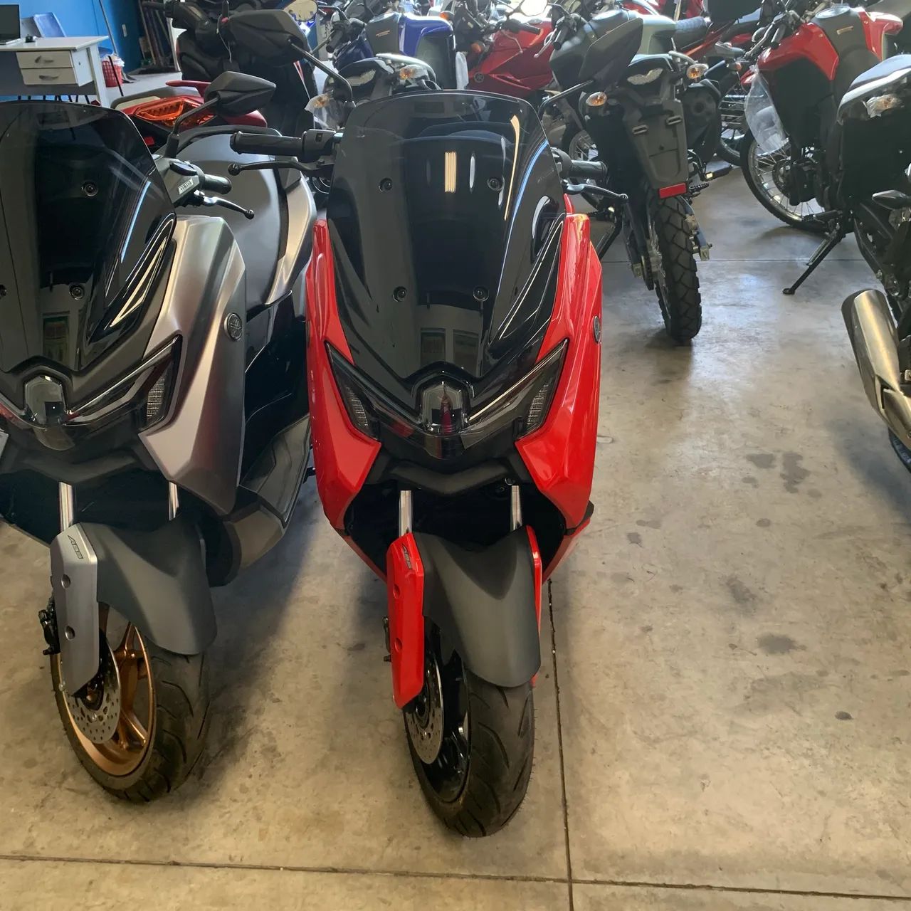 Nmax ZERO KM 2025 (leia o anuncio)