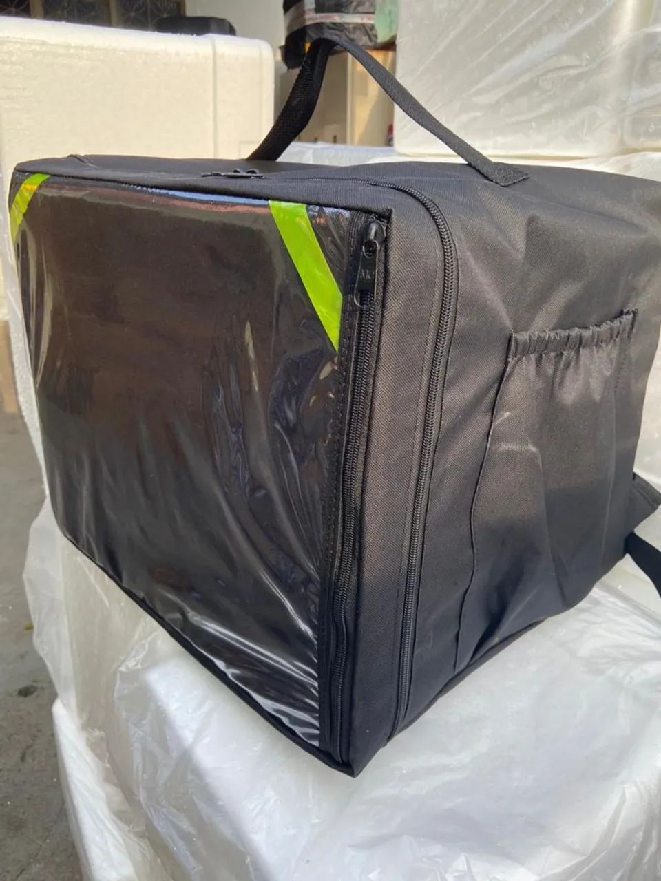 Mochila 45 litros nova na promoção entrego