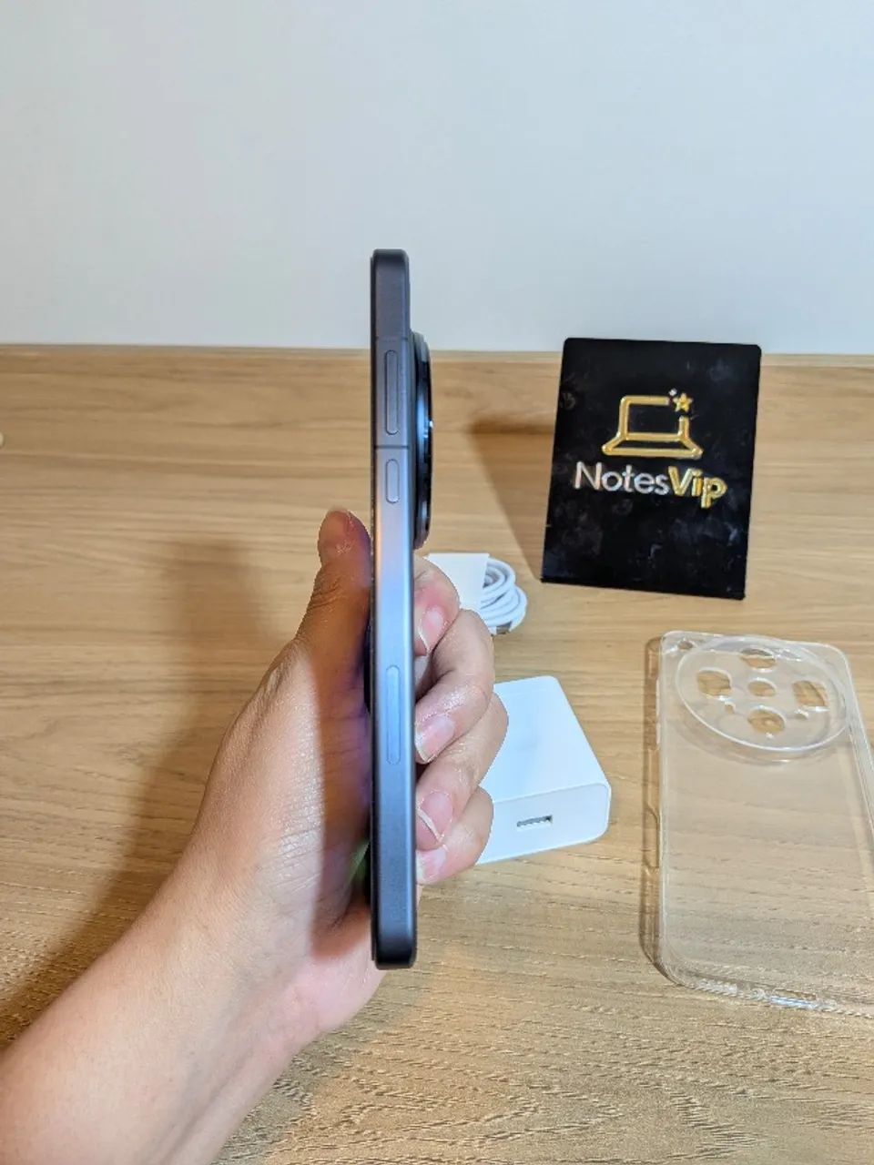 Oppo Find X8 Ultra CN 16GB/512GB - COMO NOVO - Celulares e