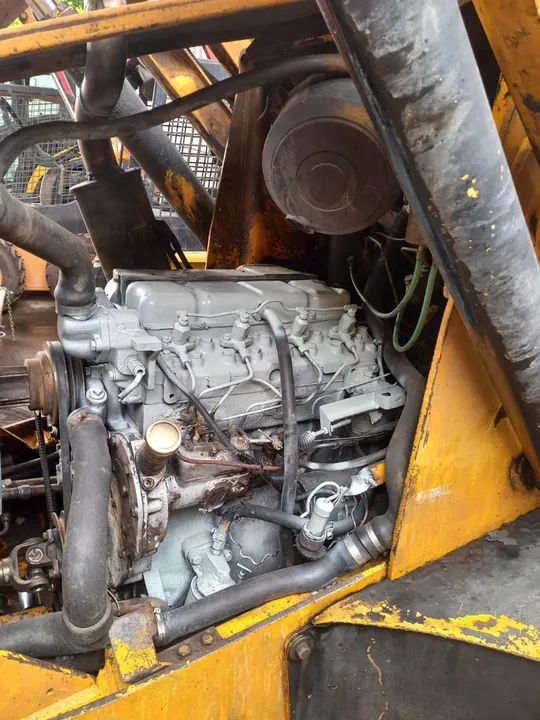 Retroescavadeira jcb 4x4  turbo - Foto 6