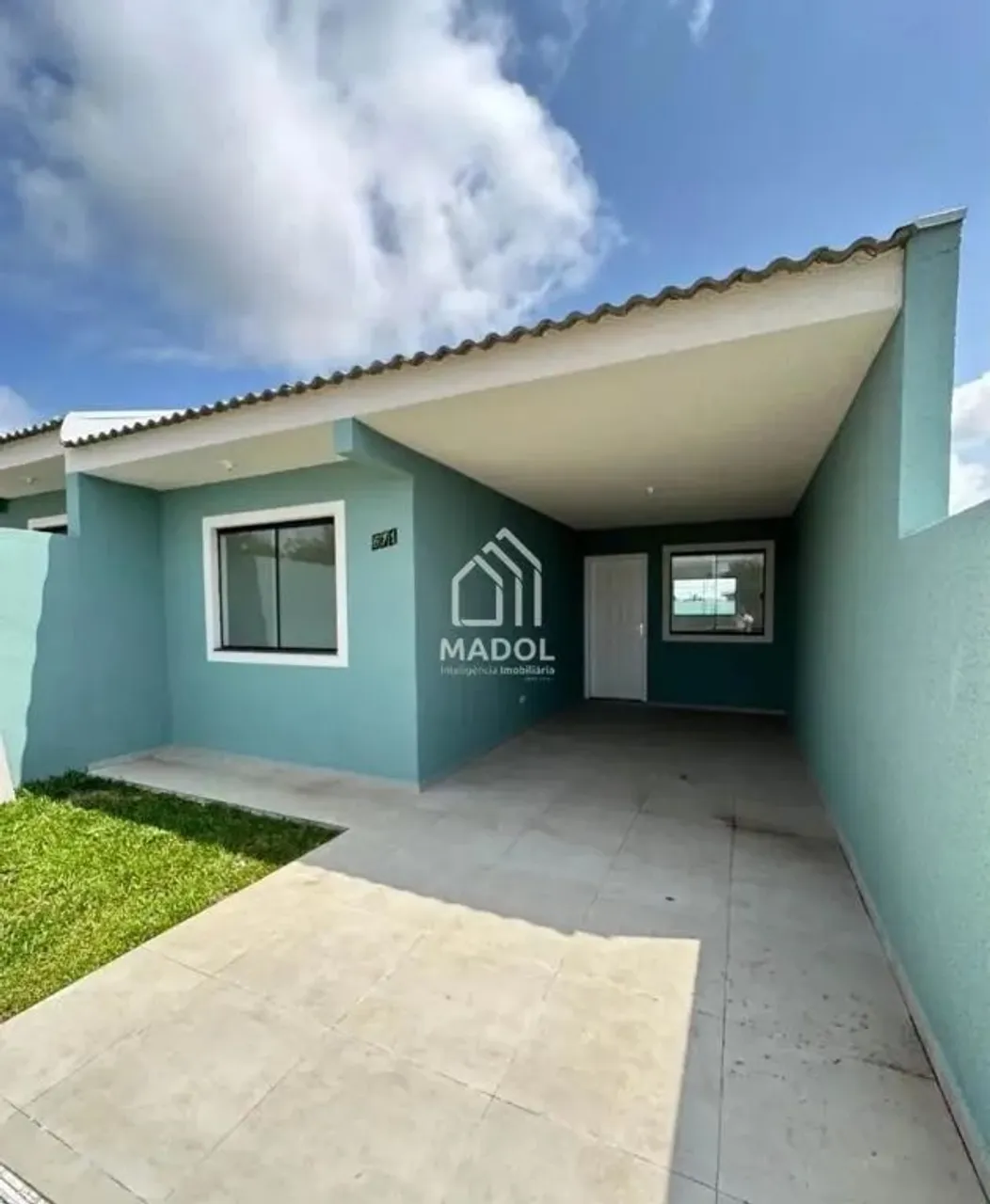 Casa à Venda em Cará-cará, Ponta Grossa - PR