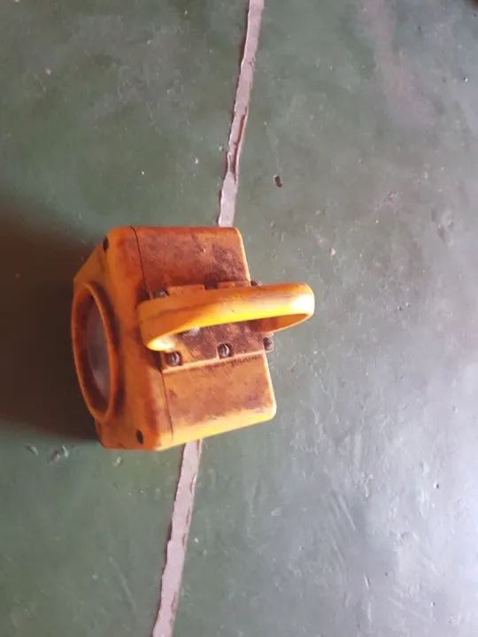 Refletor de Luz Antigo marítima . - Foto 2