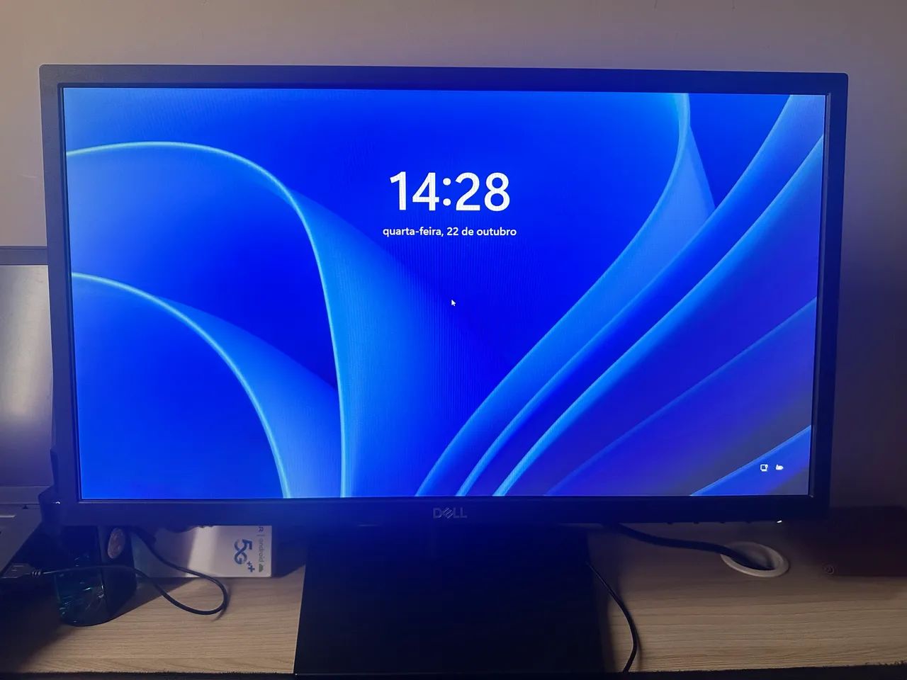 Monitor Dell E2222HS64168567684227122