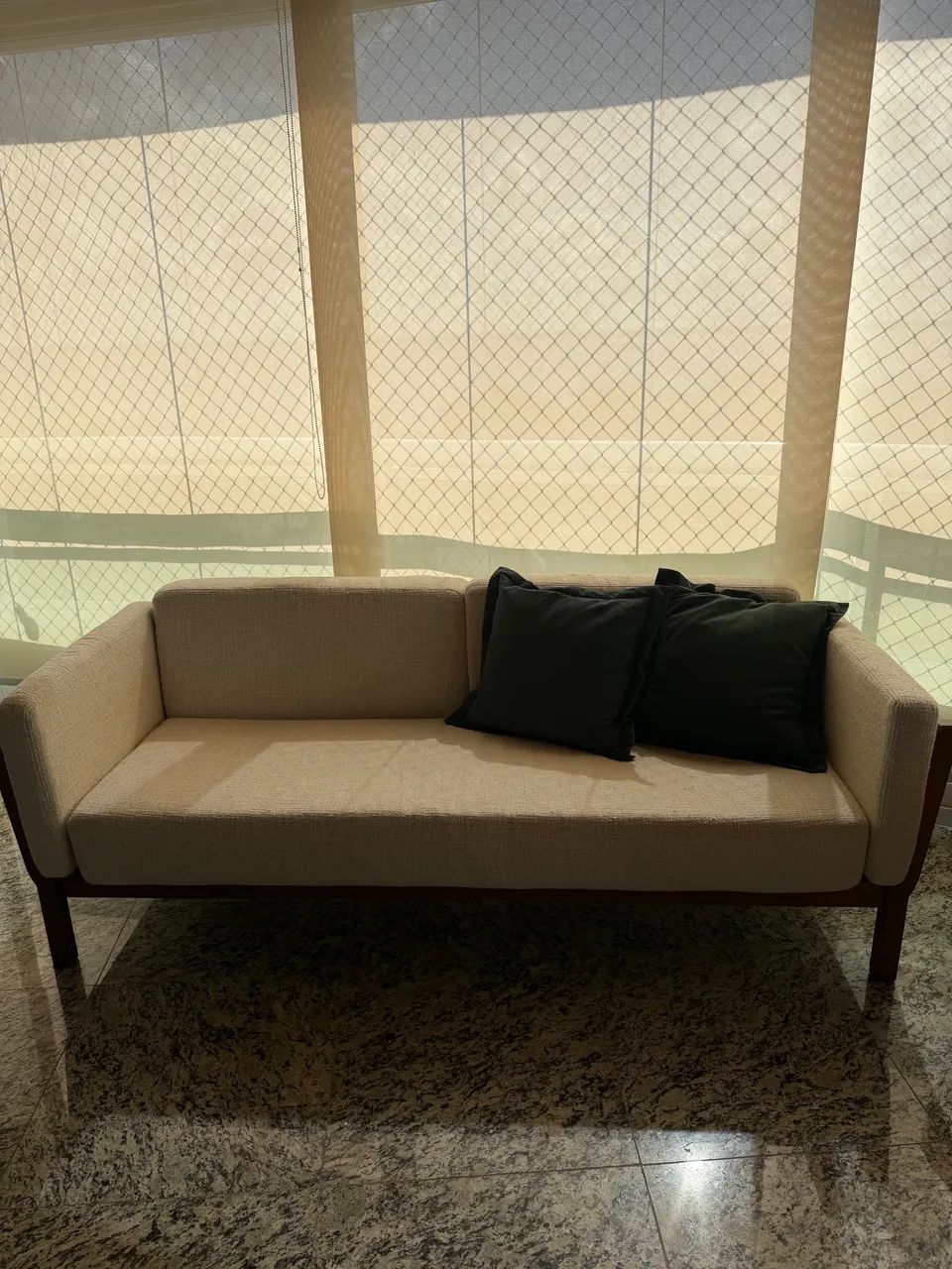 Sofá Exclusivo 3 Lugares