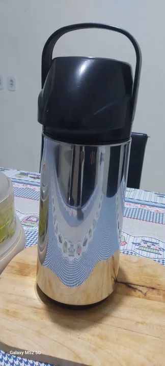 Garrafa Térmica de Aço Inox