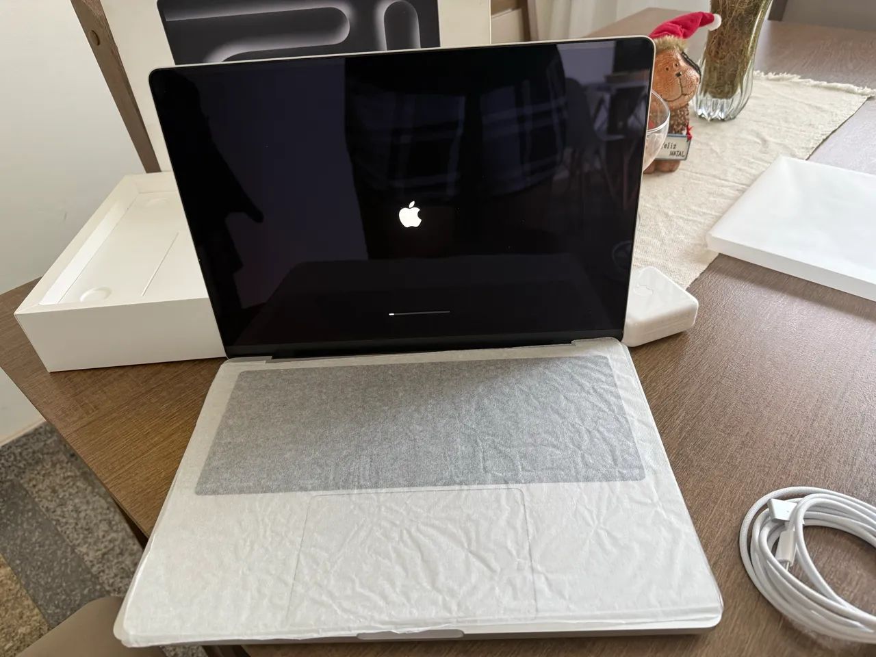 MacBook Pro 14