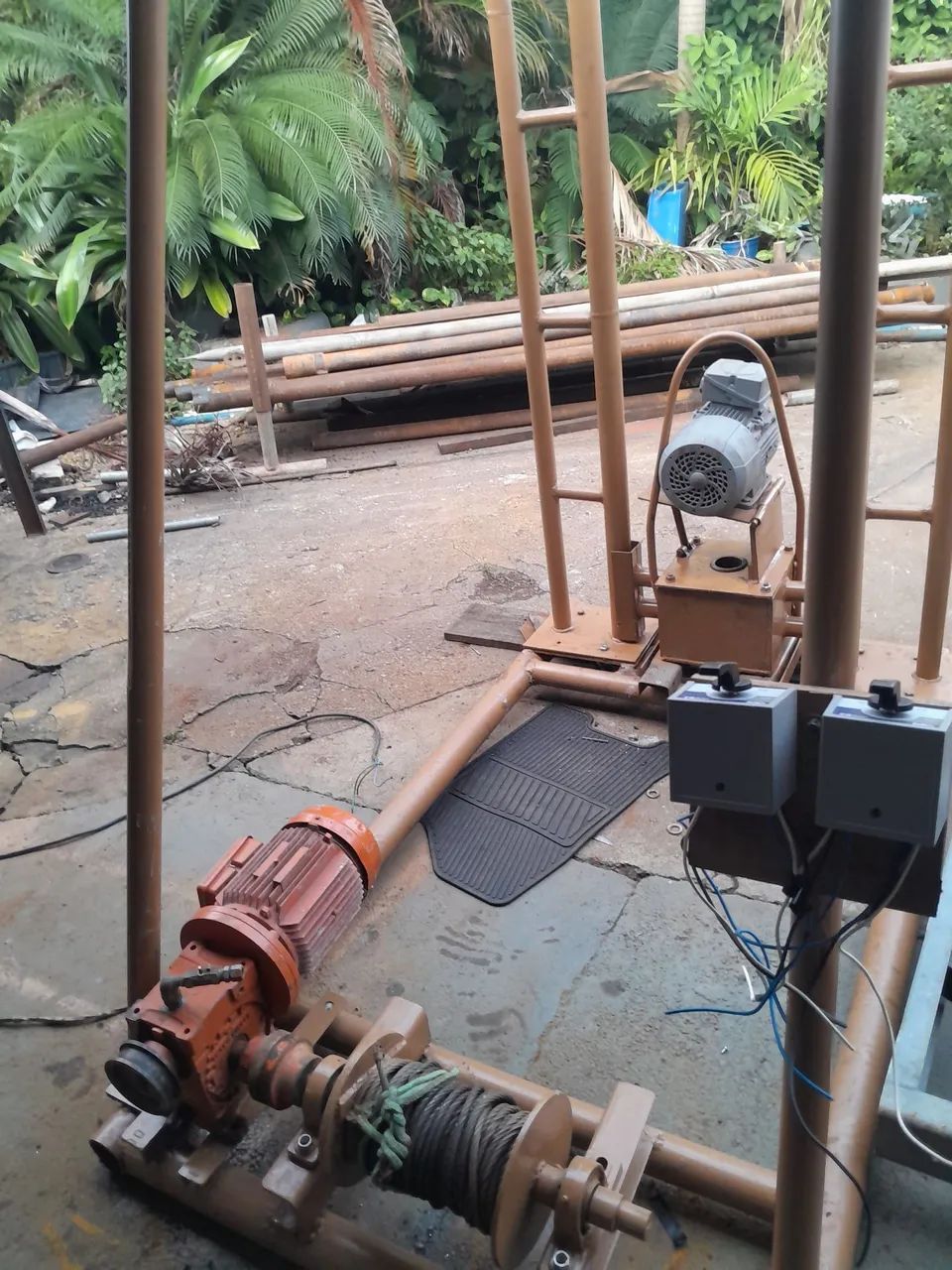 Maquina de perfuração de poço vai com 50 metros de haste  - Foto 3