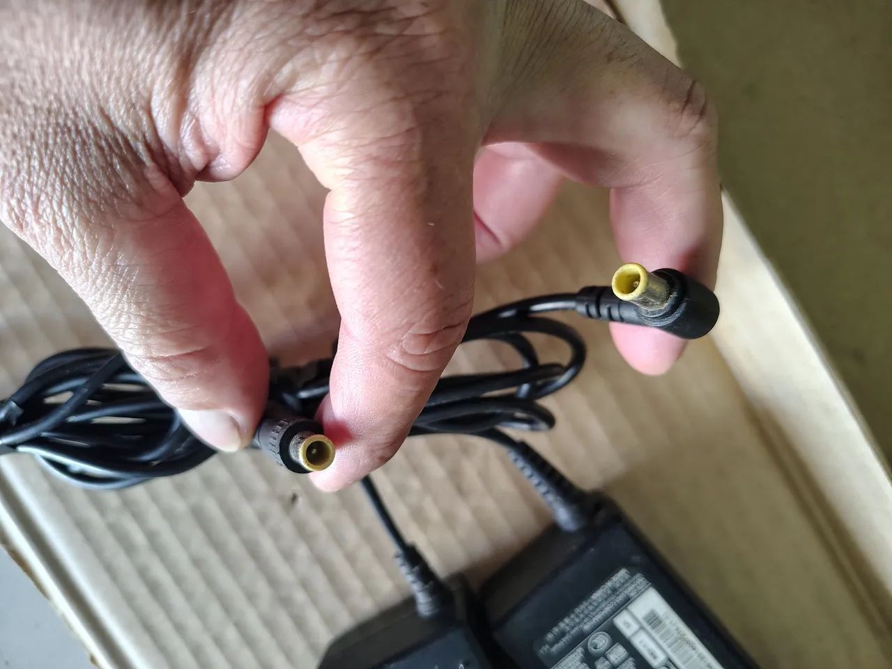 Adaptador LG DSA-36W-12 12V 3A - Foto 2