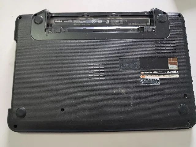 Base inferior para notebook Dell Inspiron 3420