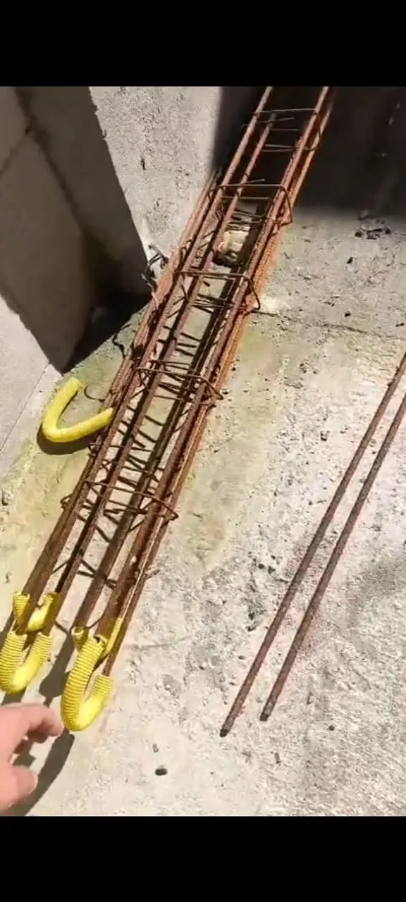 Ferragens para Construção - Colunas e Pilares