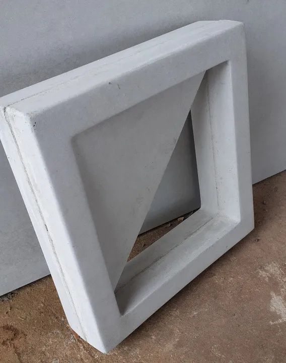 Cobogó Triangular(Orion - dupla face) 30x30cm