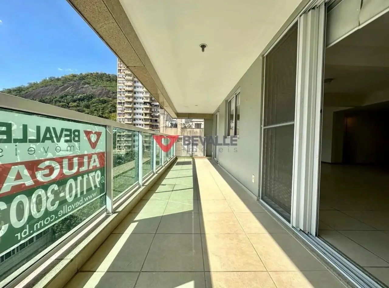 Apartamento em Botafogo - Rio de Janeiro - 3 Quartos 2vg