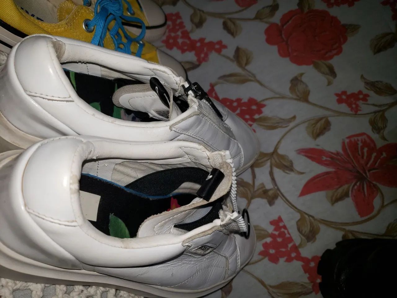 Tênis Adidas Sleek Branco com Zíper - Foto 2