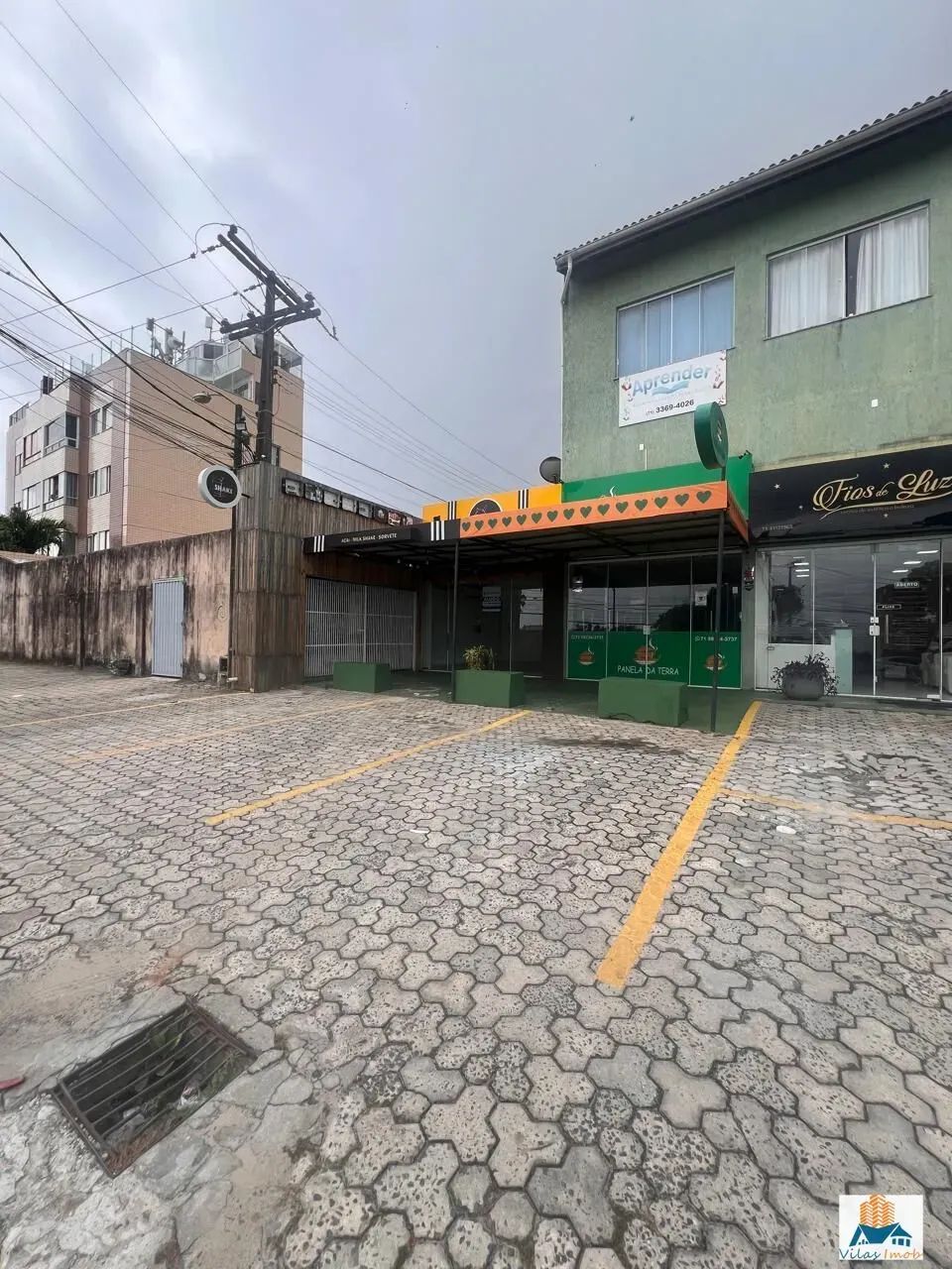 Aluguel Ponto Comercial térreo no Miragem!