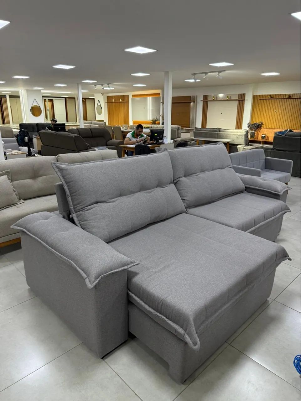 Sofá retrátil e reclinável tristan 2.90 - Foto 4