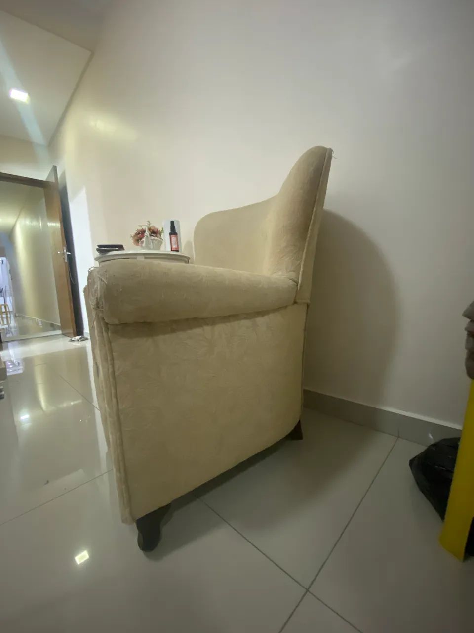 Poltrona antiga65570217833985120