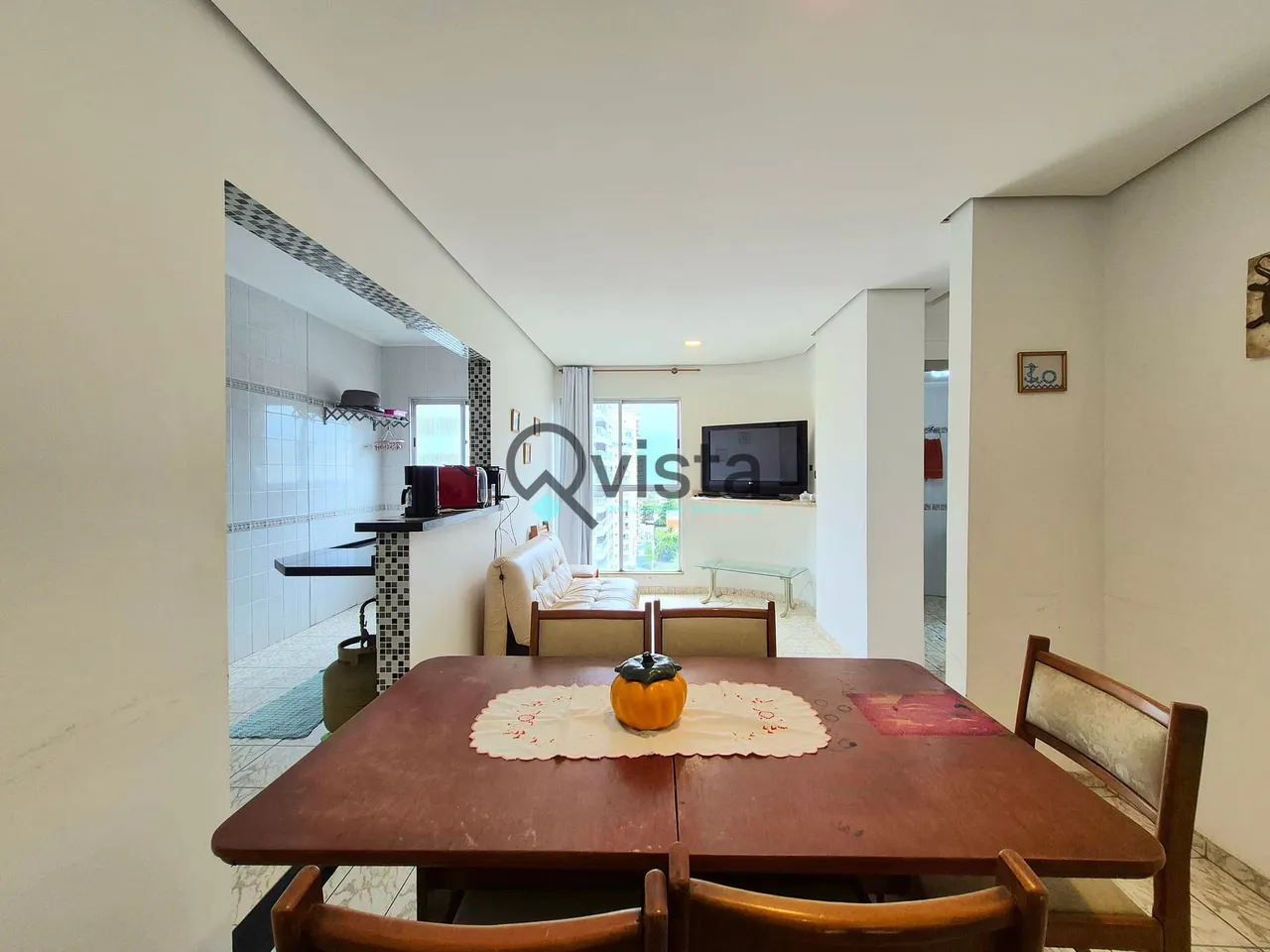Apartamento para locação na Enseada no Guarujá | QVista Inteligência Imobiliária Guarujá