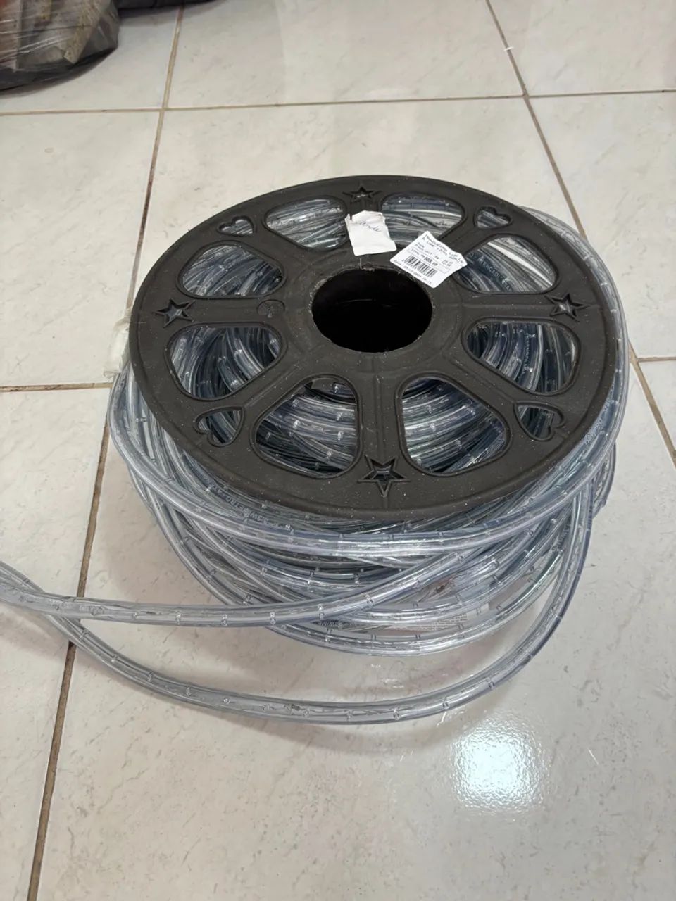 Vendo 39 metros de mangueira de led na cor verde  - Foto 5