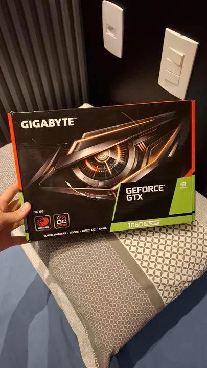 Placa de Video Gigabyte GeForce GTX 1660 Super 6GB Windforce OC