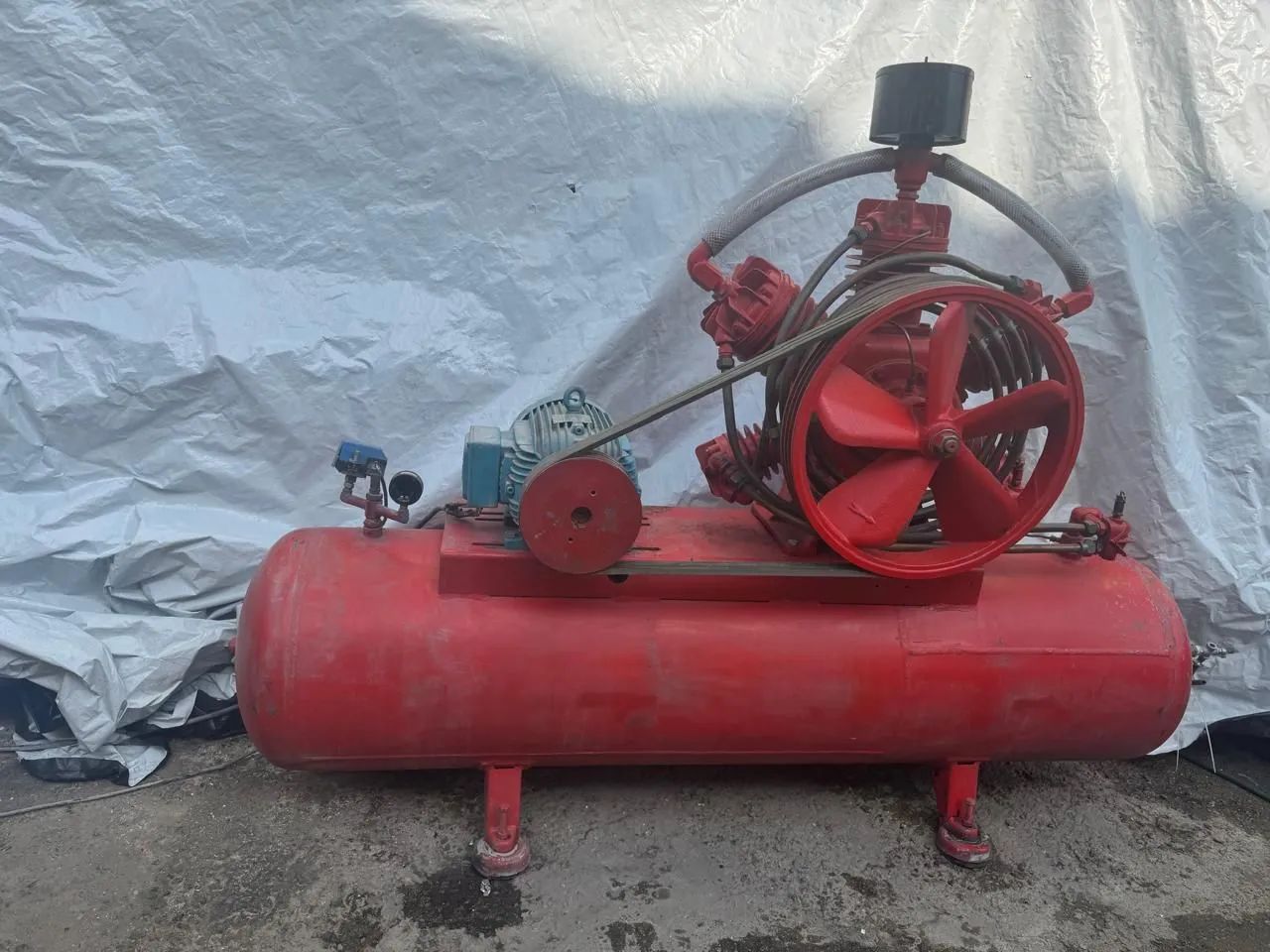 Compressor de Ar Wayne Industrial - Potente e Confiável - Foto 2